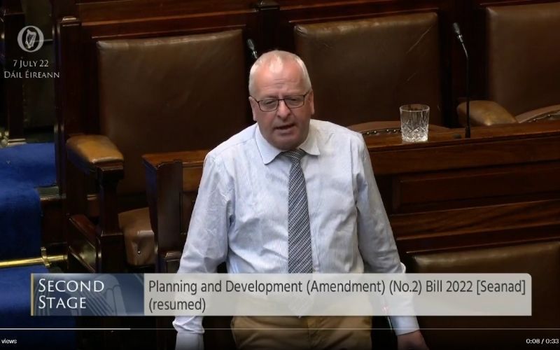 Irish politician goes viral after going on nonsensical tangent about detergent