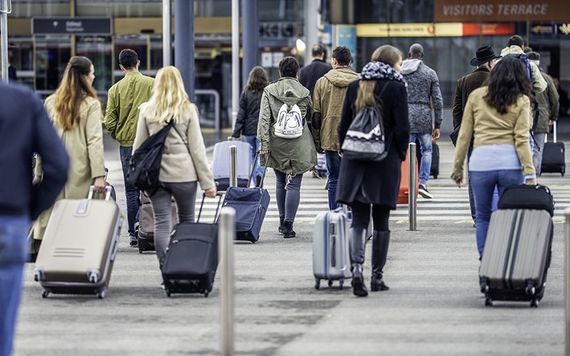 More than 70% of Ireland's youth are considering emigration, new report finds