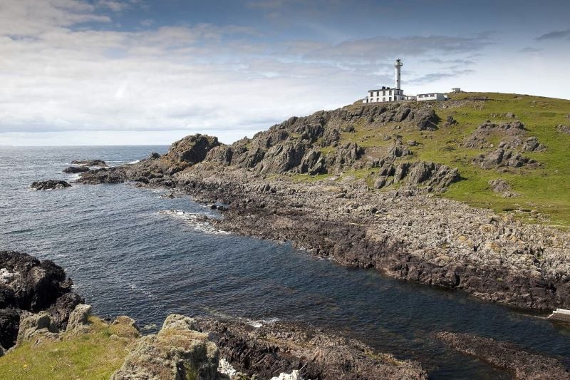 Can you guess how old the oldest part of Ireland is?