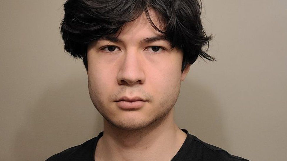 Irish police help nab American stalker en route to New York