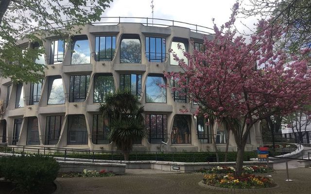 The current US Embassy in Dublin. 
