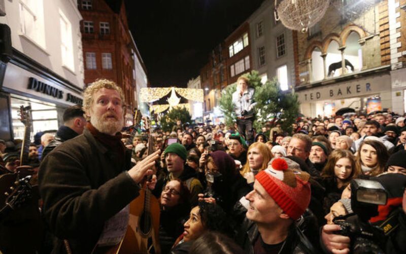 Dublin's Christmas Eve busk 2023 how to watch form home