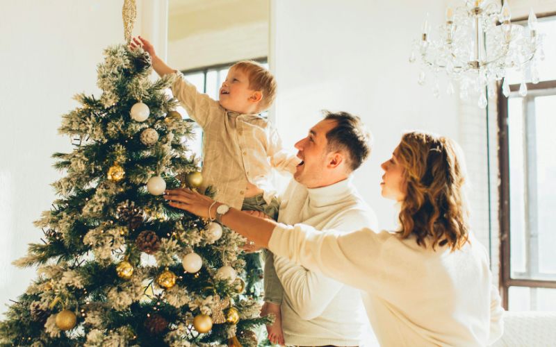 Nollaig Shona Dhuit! Irish Christmas blessings to share with friends and family
