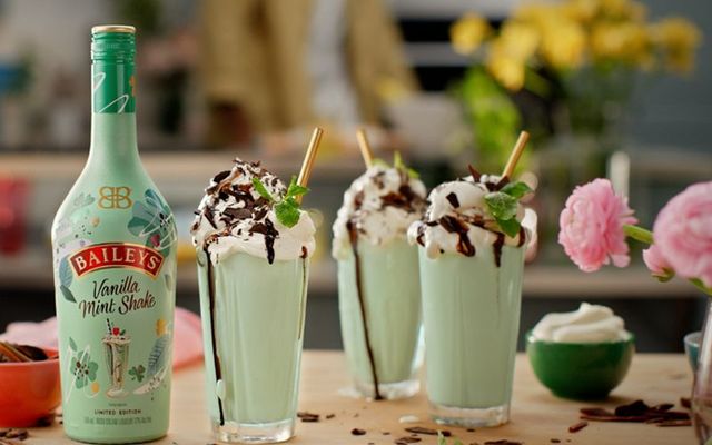 Baileys\' new Vanilla Mint Shake Irish Cream Liqueur.