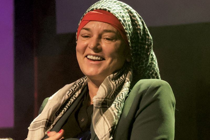"I wish you happiness" - Sinéad O’Connor dedicates Choice Music Prize to refugees