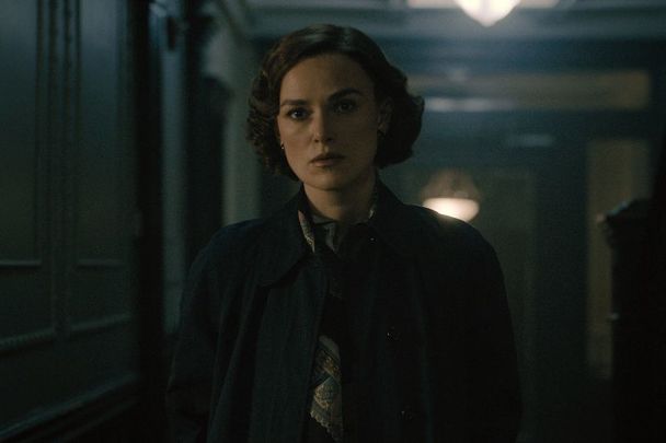 Keira Knightley as Loretta McLaughlin in Hulu\'s \"The Boston Strangler.\"