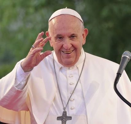 Pope Francis hints at ending celibacy for priests