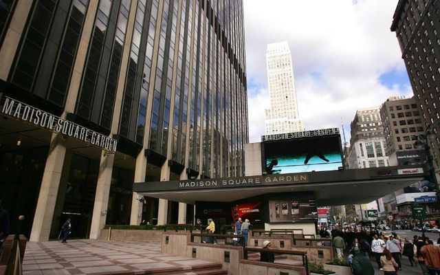 Madison Square Garden. 