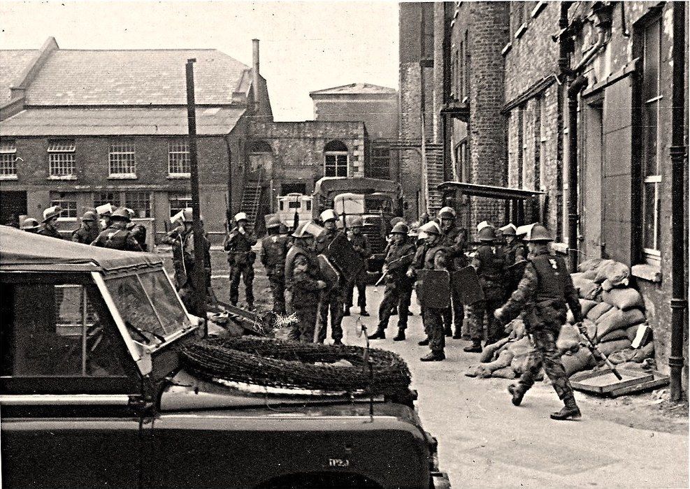 Review: "Rewriting The Troubles: War And Propaganda, Ireland And Algeria"