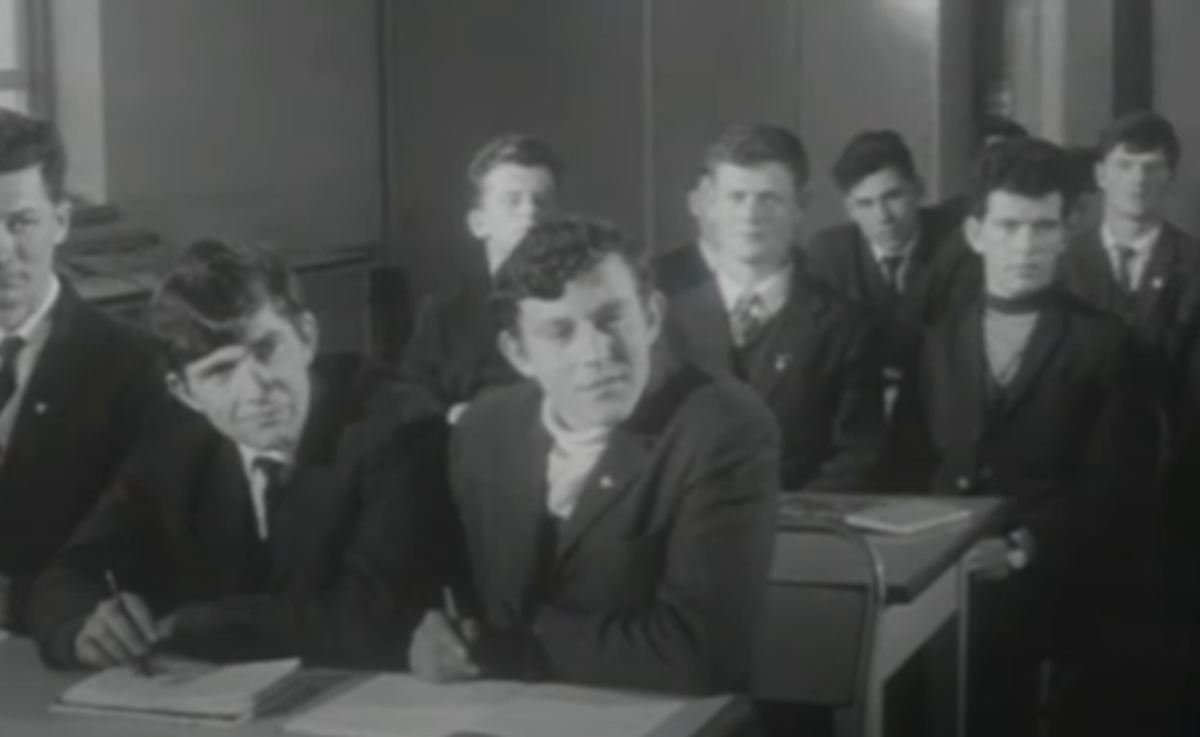 WATCH: Dating class of Irish farmers back in 1969