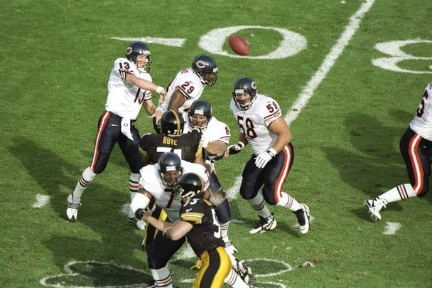 July 27, 1997: Quarterback Rick Mirer of the Chicago Bears (left) throws the ball during the American Bowl against the Pittsburgh Steelers at Croke Park in Dublin, Ireland. The Steelers won the game, 20-17.
