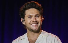 WATCH: Niall Horan leads heartfelt tribute to Sinéad O'Connor with thousands of fans