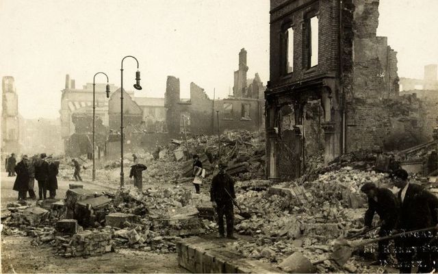 Circa December 14, 1920: The devastation in the aftermath of the Burning of Cork during the Irish War of Independence on or around Patrick Street.