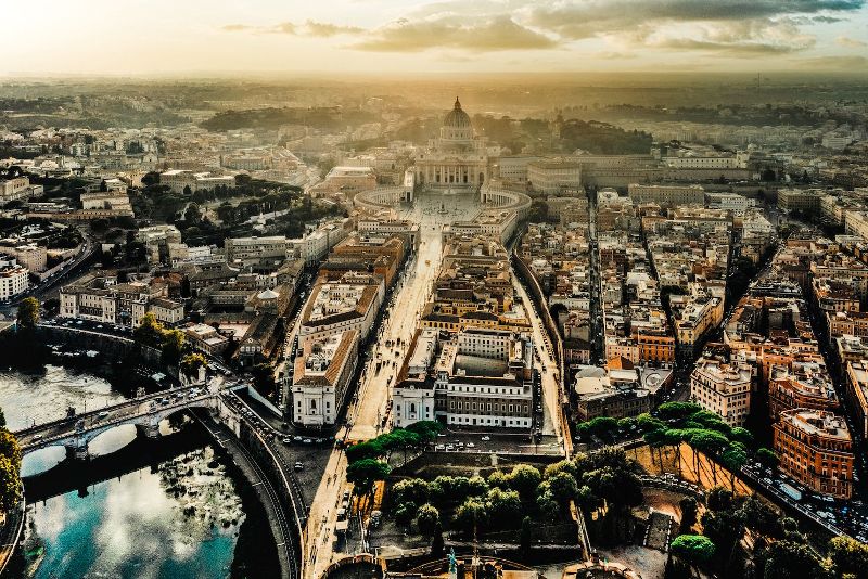 Irish husband and wife killed in tragic road accident in Rome, Italy