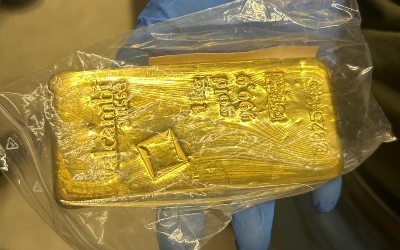 Three charged in Dublin after seizure of €1.4 million in gold bullion