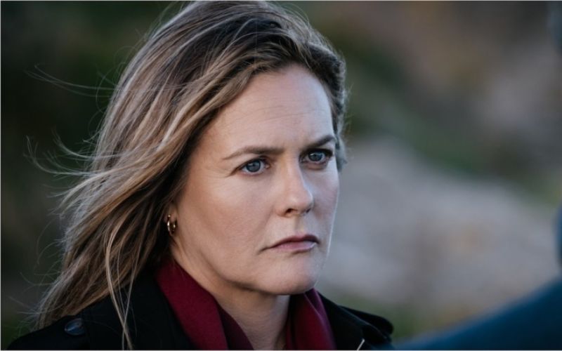 Alicia Silverstone's new series "Irish Blood" now available on Acorn TV