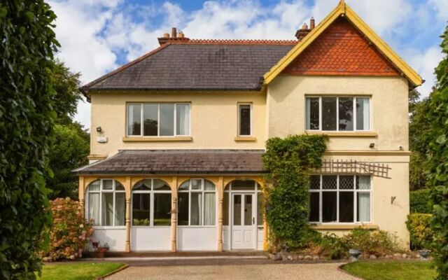 Knockbawn, Portland Road, The Burnaby, Greystones.