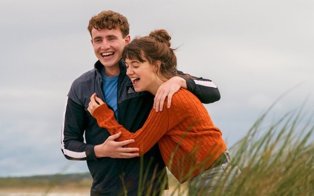 Paul Mescal and Daisy Edgar-Jones in Normal People. 