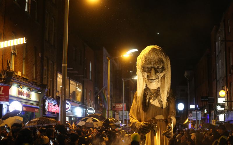 “Hoax” Halloween parade draws hundreds to Dublin’s O’Connell St