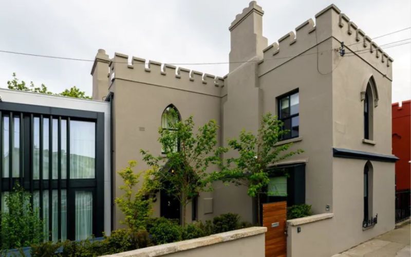 Dublin castle and former home of famous Irish author on sale for €3.95m