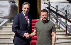 "Slava Ukraini!" - Taoiseach marks 1,000 days of Russia's war on Ukraine