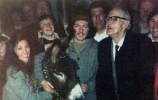 "An odd midwinter’s coronation" - Christmas night at Rattigan's Pub, 1979