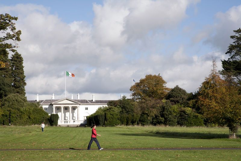 Who is the favorite to win the race to be Ireland's next president?