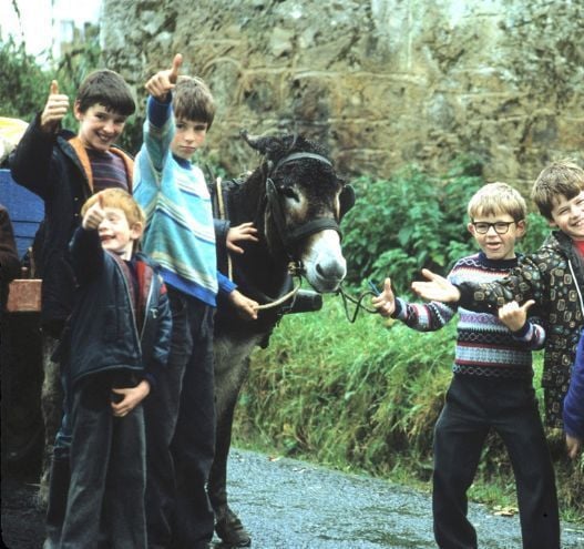 Trekking Ireland in 1979 with a donkey while handing out JFK half-dollars