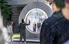 Sci-fi-like interactive "Portal" between New York and Dublin launches