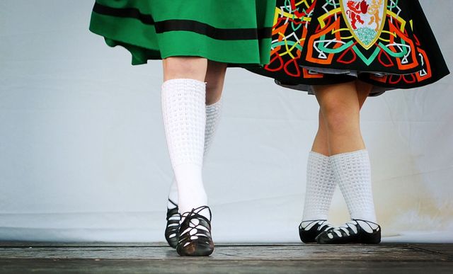 Two Trinity Academy of Irish Dance former champs have come full circle coaching their daughters to gold medals at the Irish Dancing World Championships.