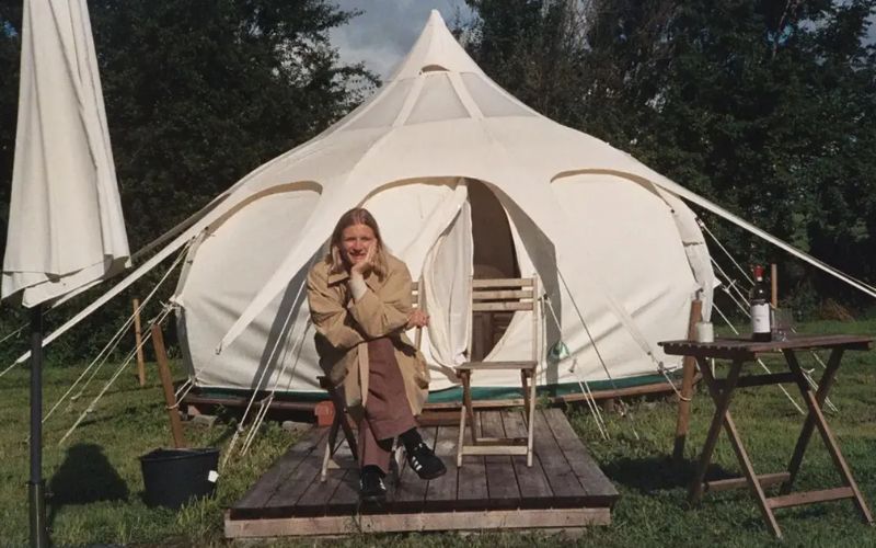 Go analogue and log off at luxury cabins near Dublin with a lock box for your phone