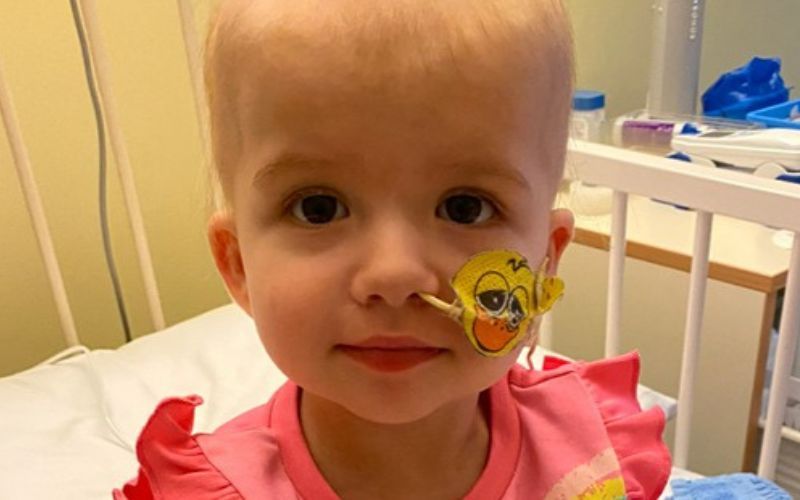 Irish celebs support toddler Zoe Mills fighting cancer who needs treatment in the US