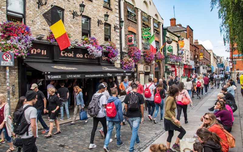 Pickpocket gangs targeting tourists in Dublin hotspots