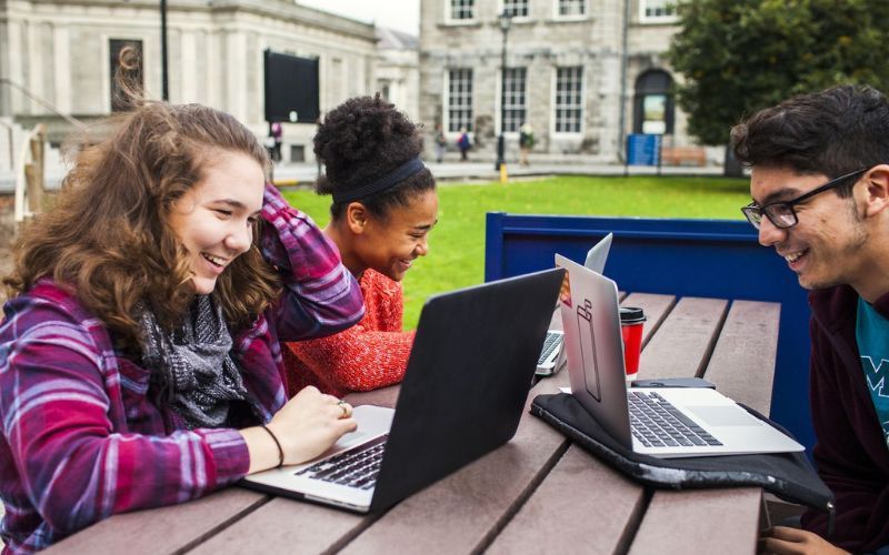 More than 56k applicants offered places in Irish college courses today