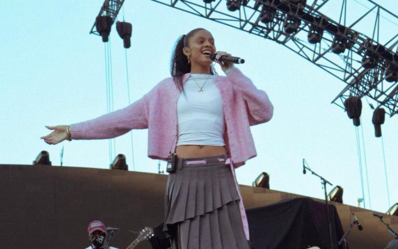 "It was such a big deal" - Irish singer Aby Coulibaly on performing with Coldplay in Croke Park