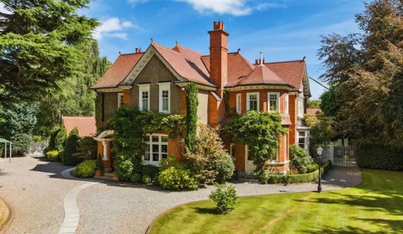 Ballsbridge's most impressive home goes on the market for €20m after decades in the same family