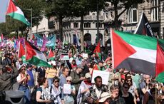 Brú ar an Rialtas maidir le Bille i gcoinne ionsaithe ar na Palaistínigh