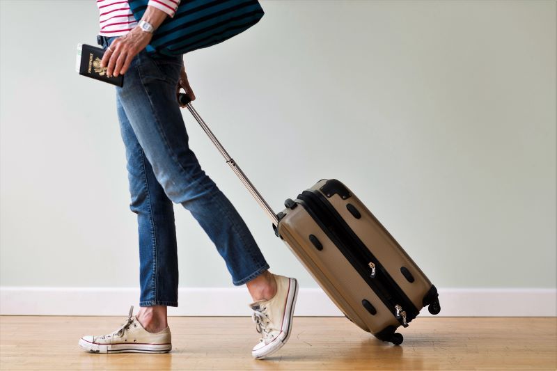 Are Americans moving to Ireland?