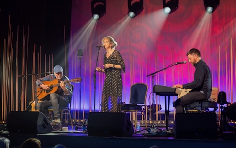 'Scoil Cheoil an Earraigh,' a new traditional music series from TG4