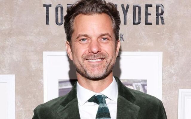 Joshua Jackson.