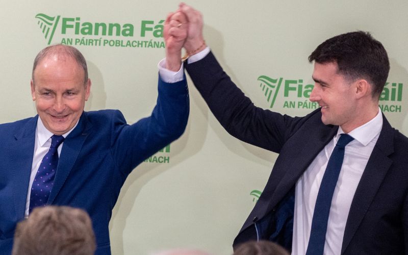 Gaeilge ag 7 dár 15 aire sinsearacha nua sa Rialtas: Labhair Gaeilge linn, a Áire!