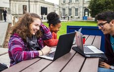 Best 5 essay writing services for students with urgent requests in Ireland