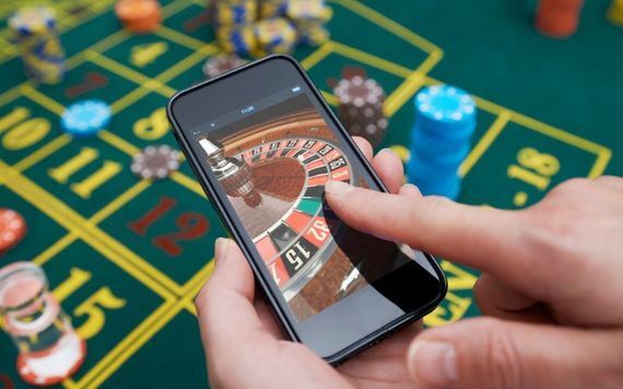 What are Ireland\'s predicated revenue changes in the casino sector for 2025?