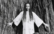 LISTEN: Irish songstress releases stunning single celebrating St. Brigid