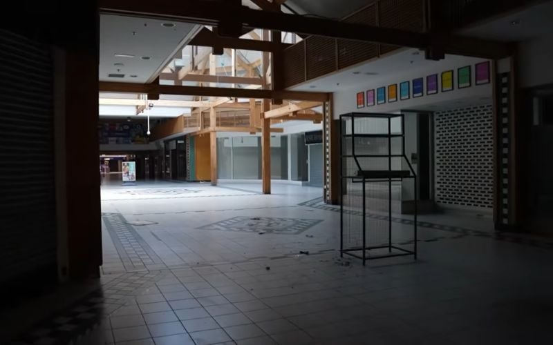 WATCH: Inside Belfast's abandoned Connswater shopping centre