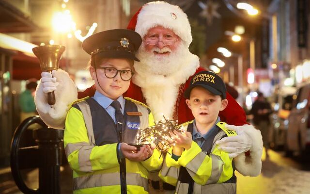 November 13, 2025: Little Blues Heroes Foundation representatives, Darcie Gavin (8) and Liam Tomney (7), both from Tallaght, switch on Dublin Town’s Christmas lights at Penneys, Mary Street.