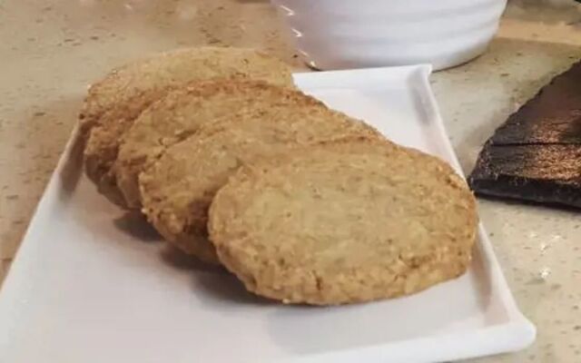 Neven’s oat cookies.