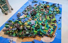 Knitted map of Ireland in Guinness World Records to tour the country