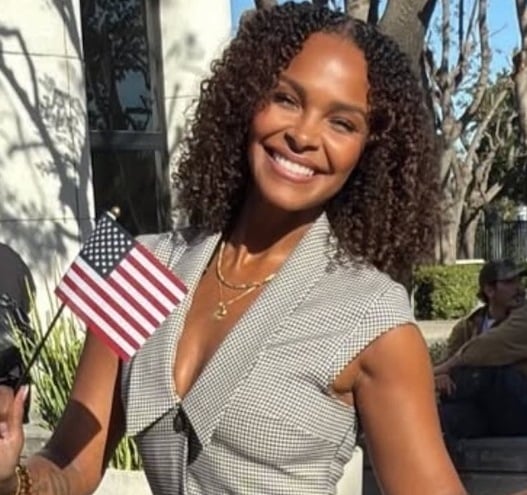 ‘New chapter, same roots’: Samantha Mumba is all smiles as she’s granted US citizenship