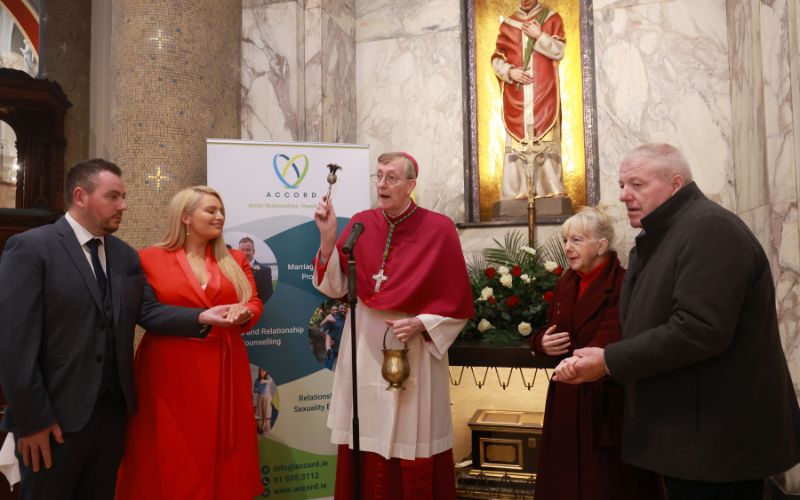 Couples attend Dublin's Shrine of Saint Valentine for special blessing